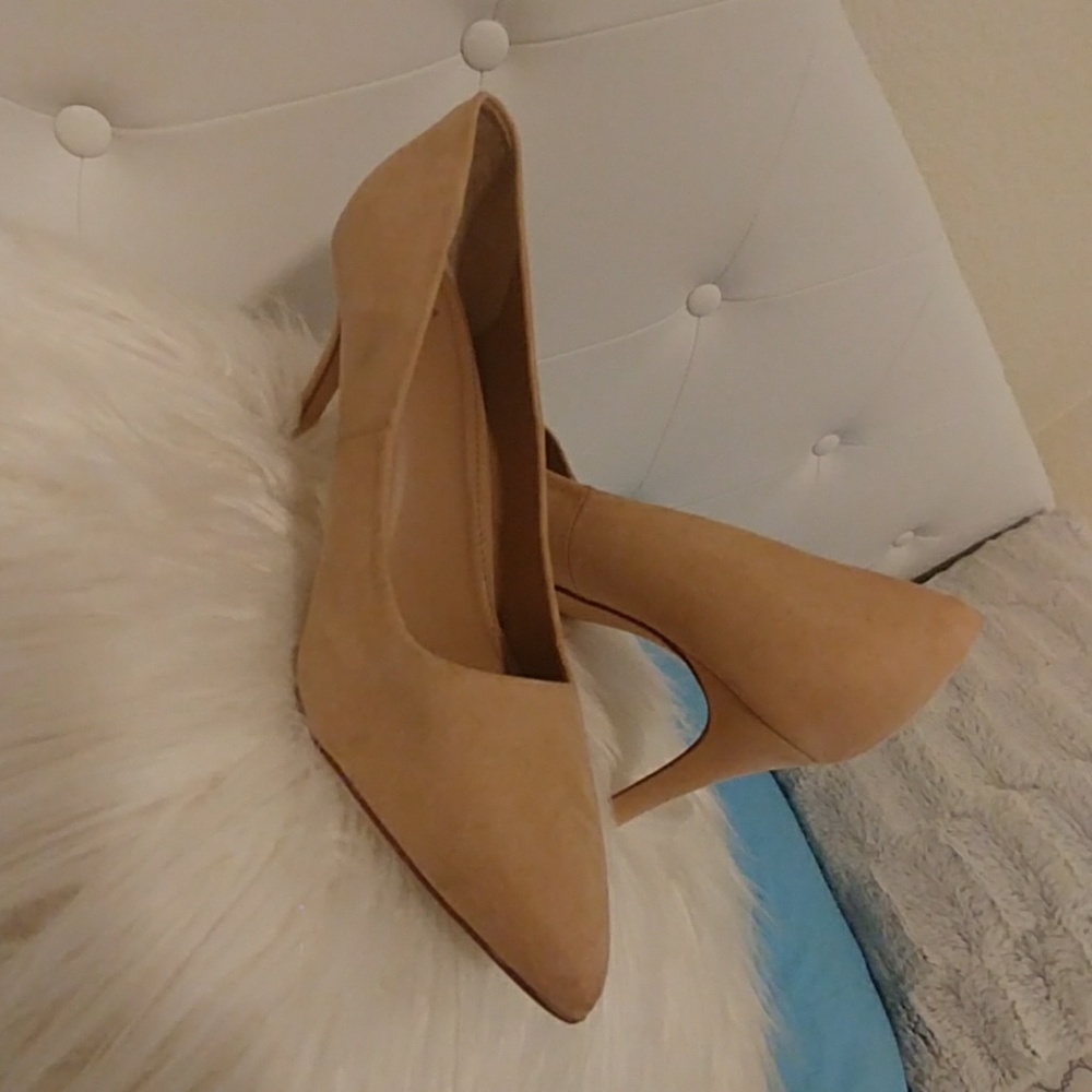 Honey beige heels